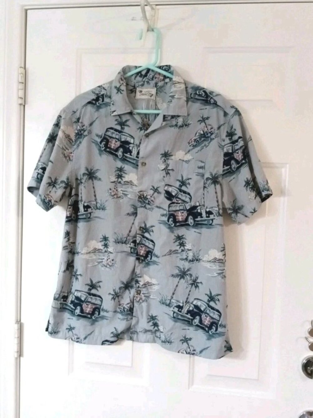 Milano Bay Men's Medium Button Down Light Blue Hawaiian Camp Shirt